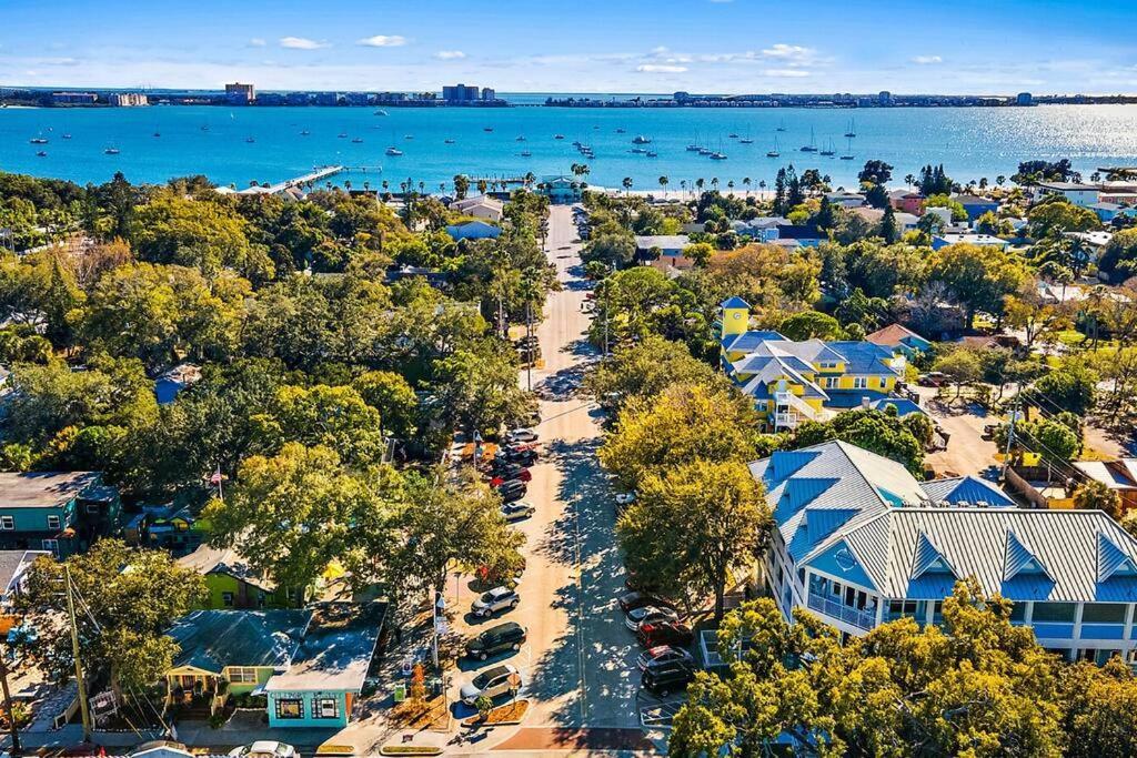 Quaint Gulfport Beach Bungalow St. Petersburg Luaran gambar