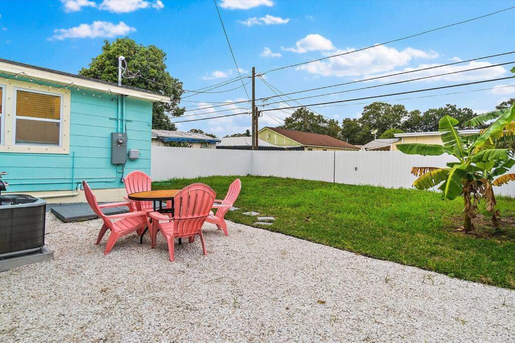 Quaint Gulfport Beach Bungalow St. Petersburg Luaran gambar